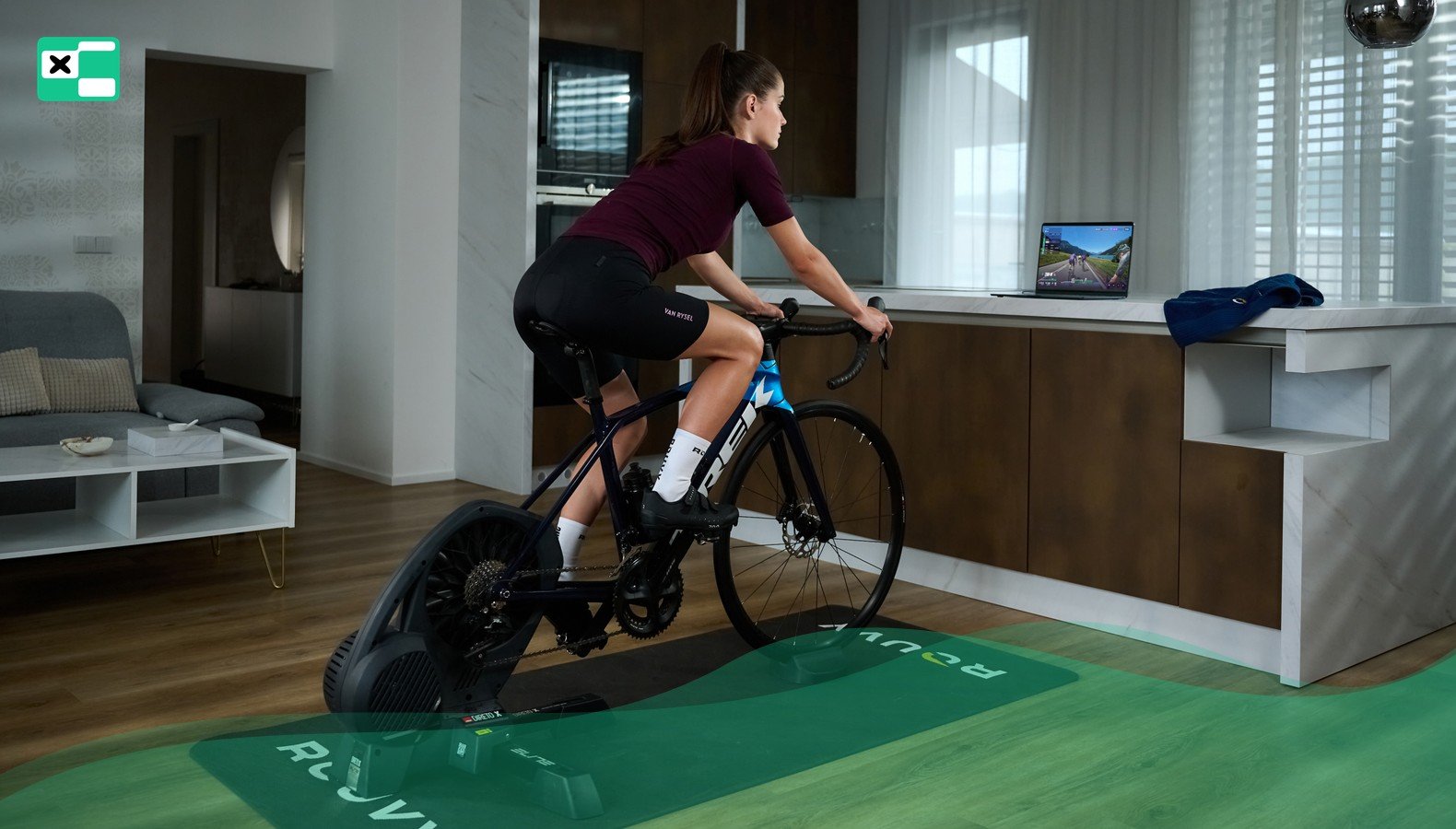 Zimowy trening kolarski z ROUVY – utrzymaj formę przez sezon