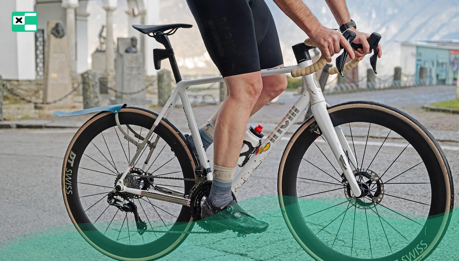 Cinelli 2026: Aeroscoop vs Speciale Corsa XCR