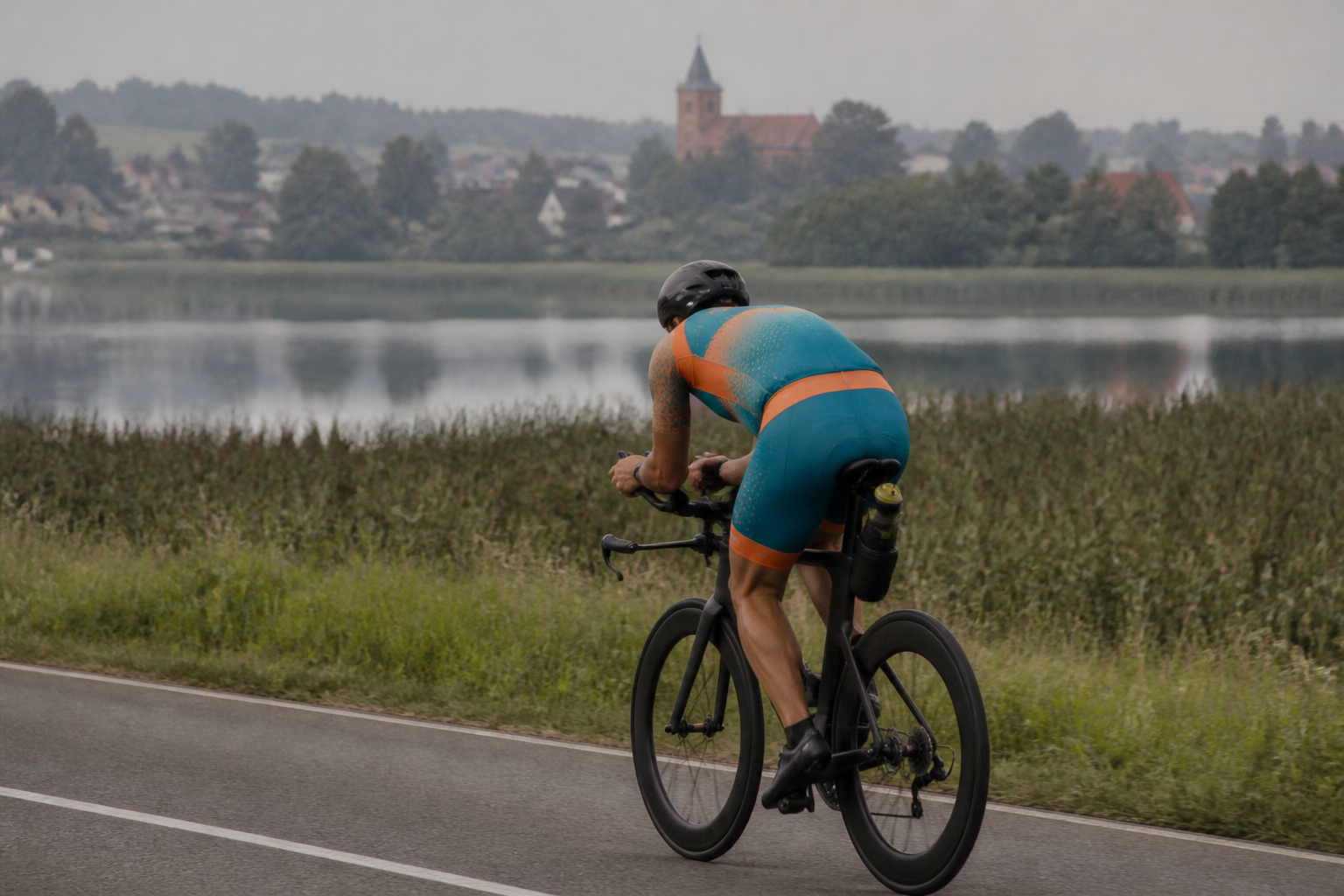 Jak rozłożyć moc na rowerze: Intensity Factor i pułapka pierwszych kilometrów