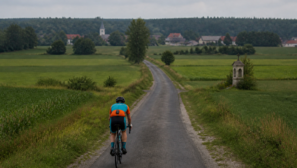 Garmin inReach darmowe SOS na zawieszonym planie 2026 — samotny trening w terenie