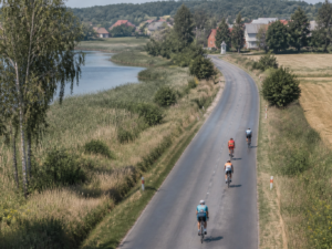 Flash News: skrócony IRONMAN Frankfurt, odwołana Nicea, mistrzostwa Polski w Suszu i zapowiedź Challenge Roth 2026 (upalny weekend)