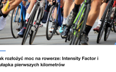Peleton kolarski widziany z poziomu koll