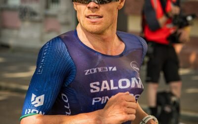 Casper Stornes na trasie biegowej mistrzostw Europy IRONMAN we Frankfurcie