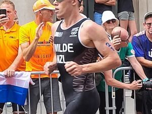 Hayden Wilde na trasie biegowej