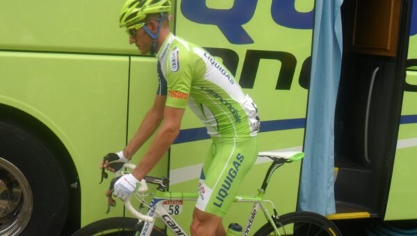 Sylwester Szmyd na trasie Tour de France